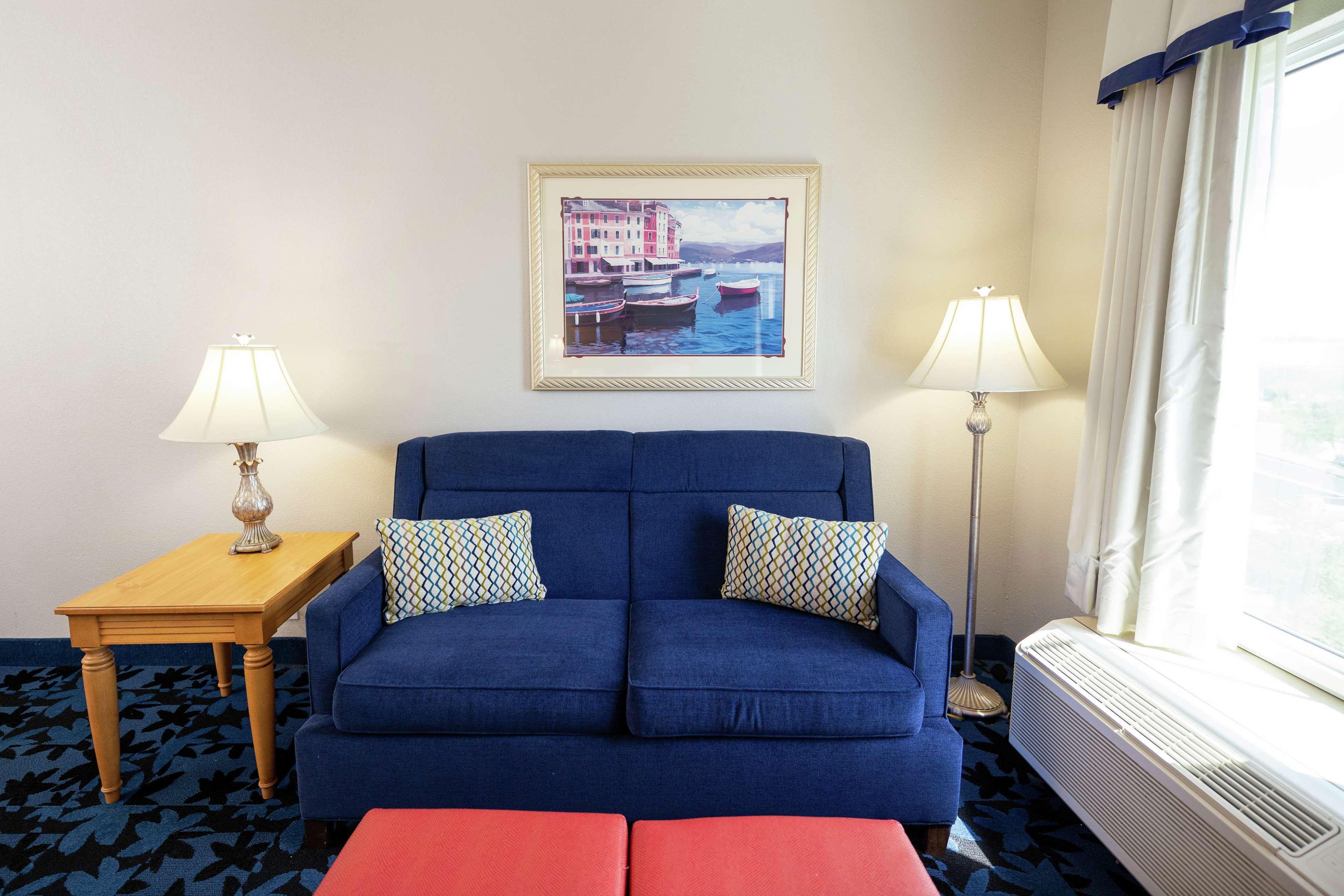 Hampton Inn & Suites Jacksonville Deerwood Park מראה חיצוני תמונה