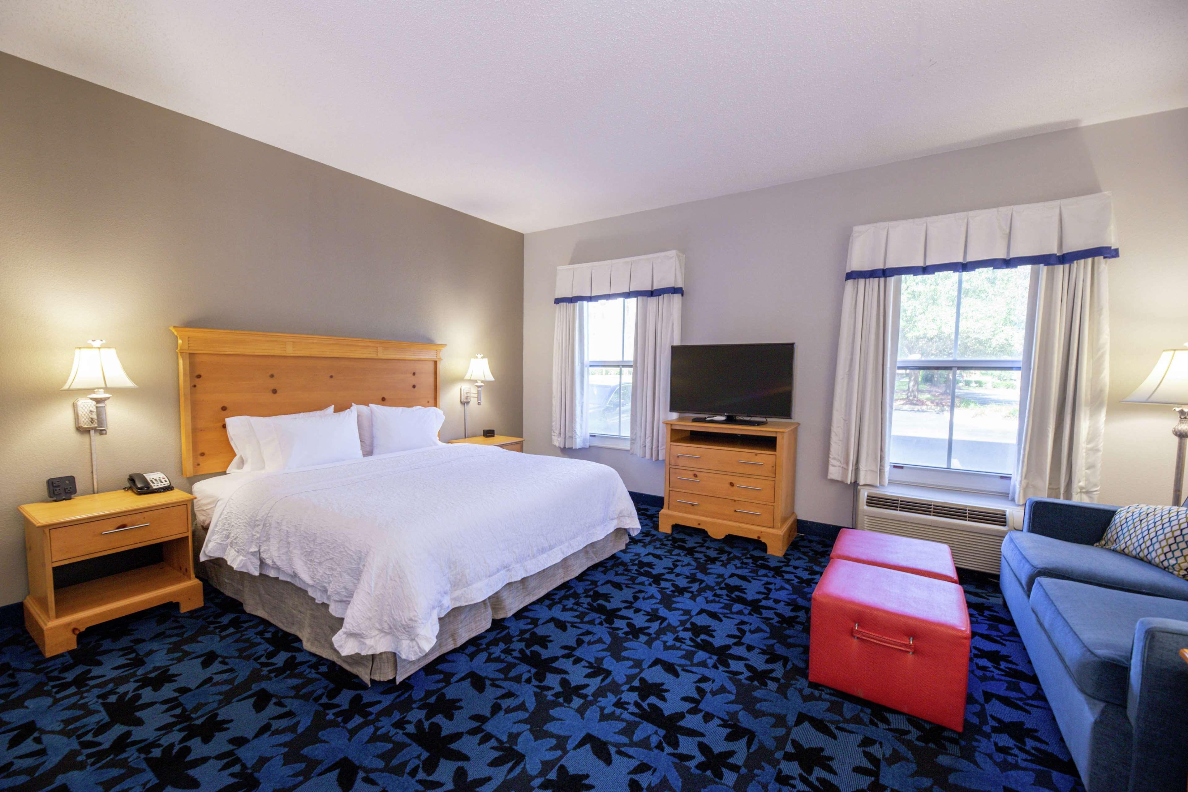 Hampton Inn & Suites Jacksonville Deerwood Park מראה חיצוני תמונה