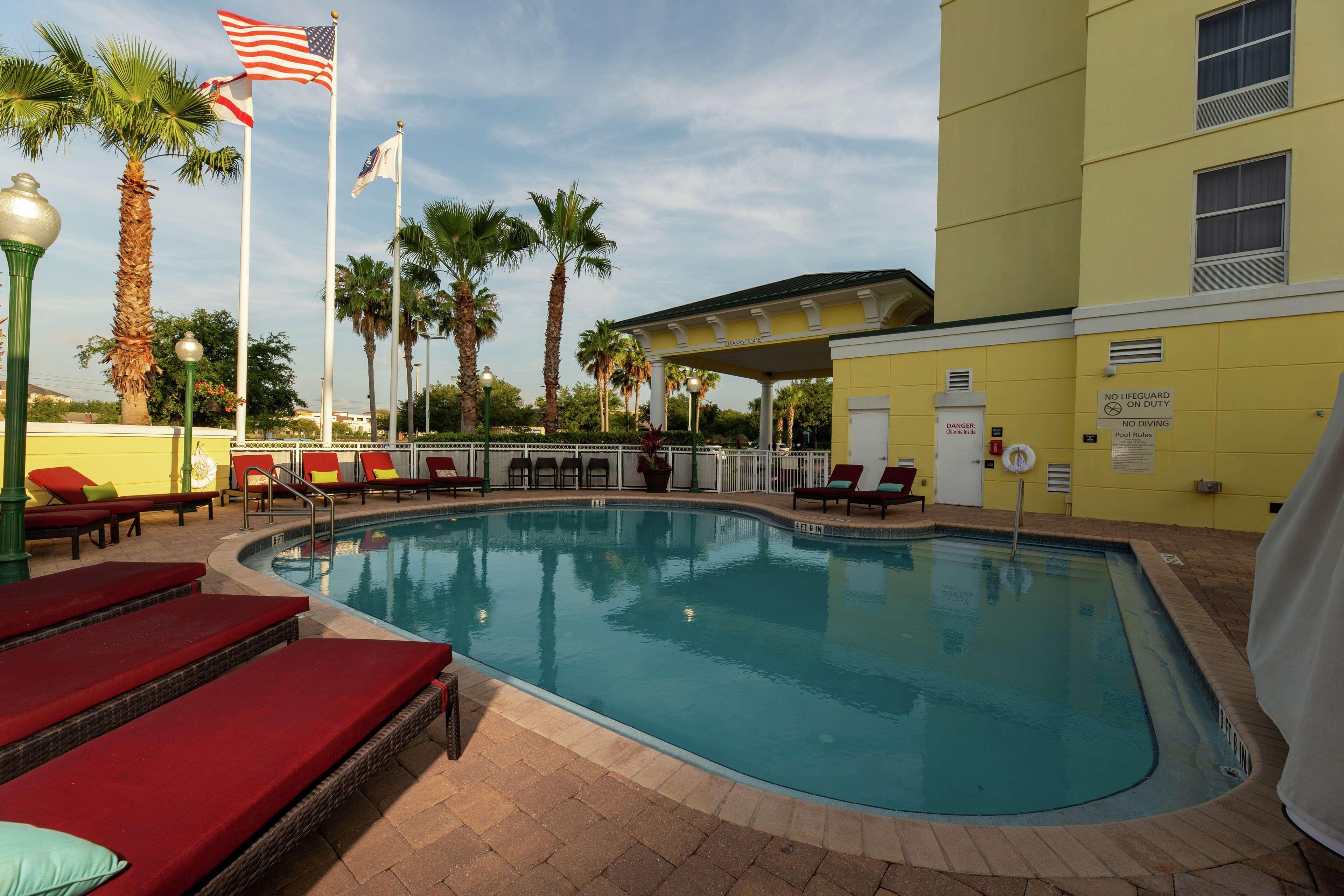 Hampton Inn & Suites Jacksonville Deerwood Park מראה חיצוני תמונה