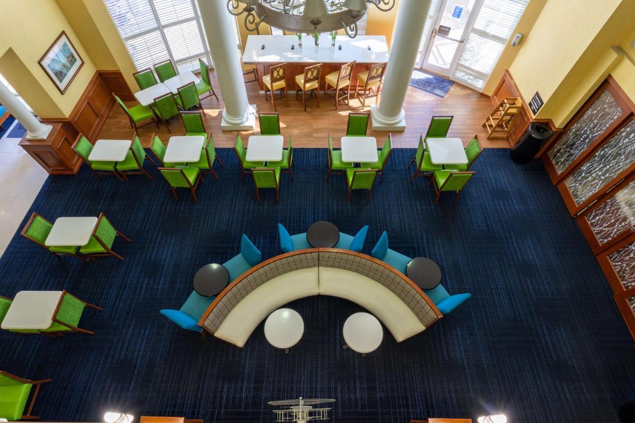 Hampton Inn & Suites Jacksonville Deerwood Park מראה חיצוני תמונה