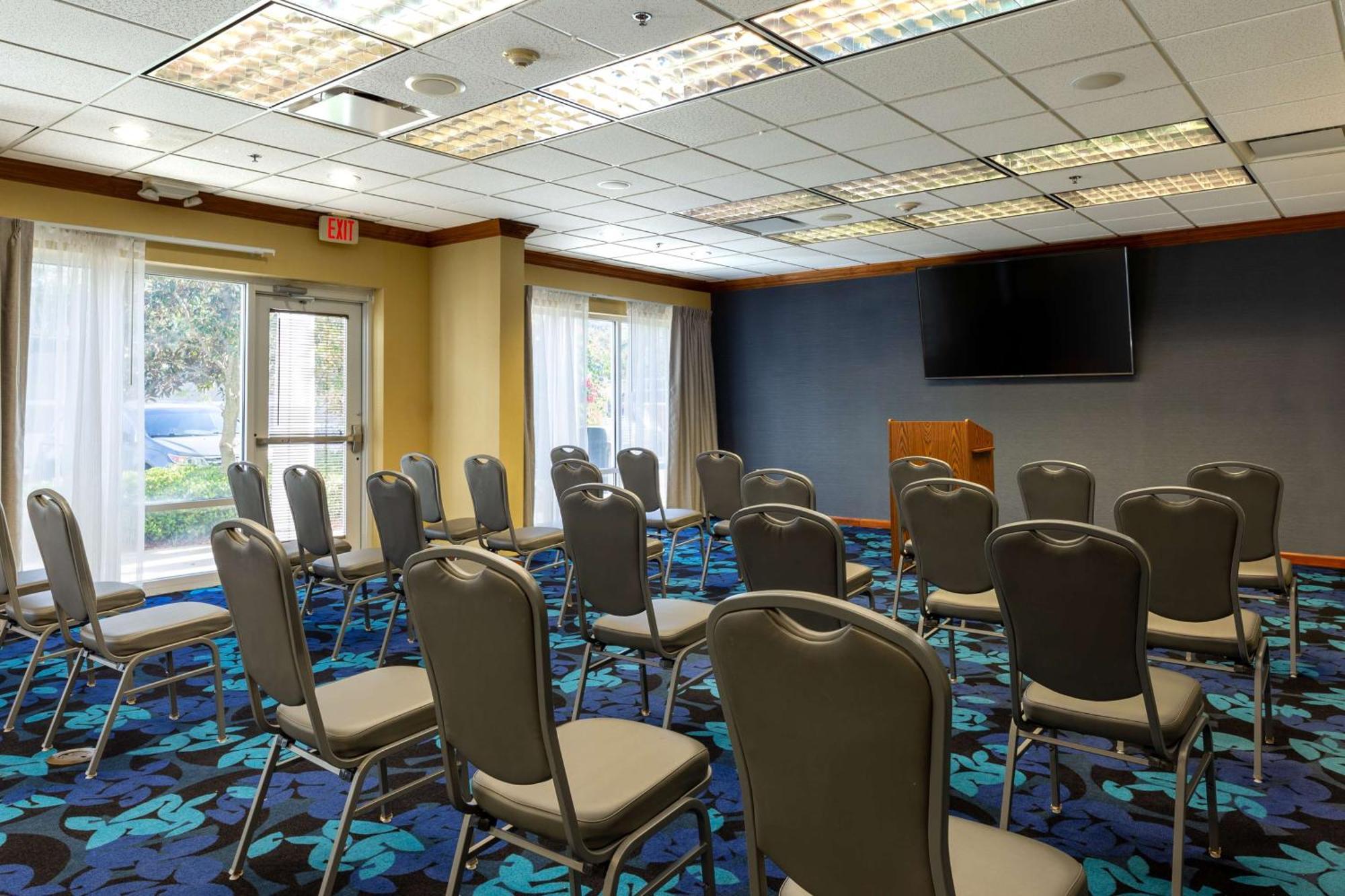 Hampton Inn & Suites Jacksonville Deerwood Park מראה חיצוני תמונה