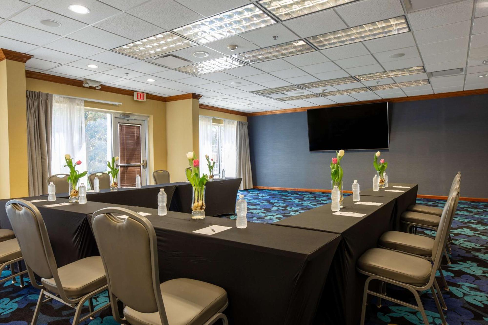 Hampton Inn & Suites Jacksonville Deerwood Park מראה חיצוני תמונה