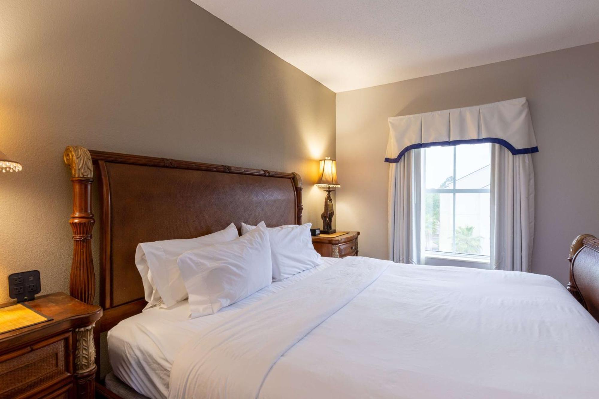 Hampton Inn & Suites Jacksonville Deerwood Park מראה חיצוני תמונה