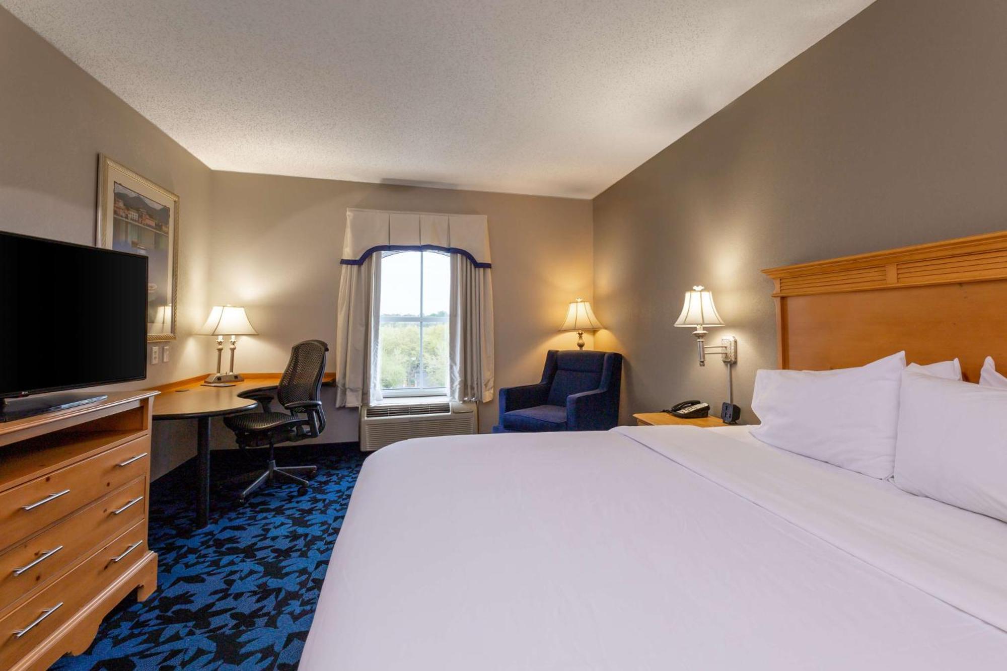 Hampton Inn & Suites Jacksonville Deerwood Park מראה חיצוני תמונה
